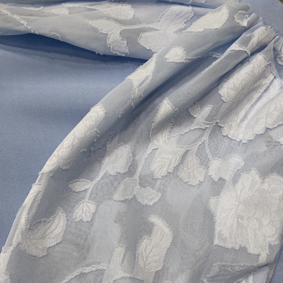 Baby blue long sleeve midi dress - Picture 3 of 3